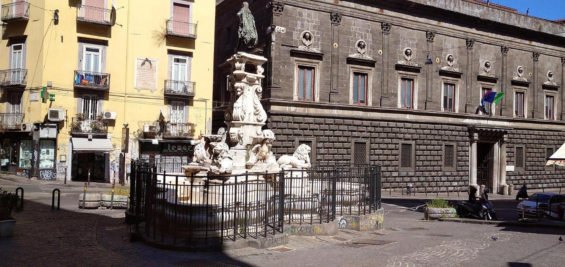 Hotel Casa Cesira Incentro Neapel Exterior foto